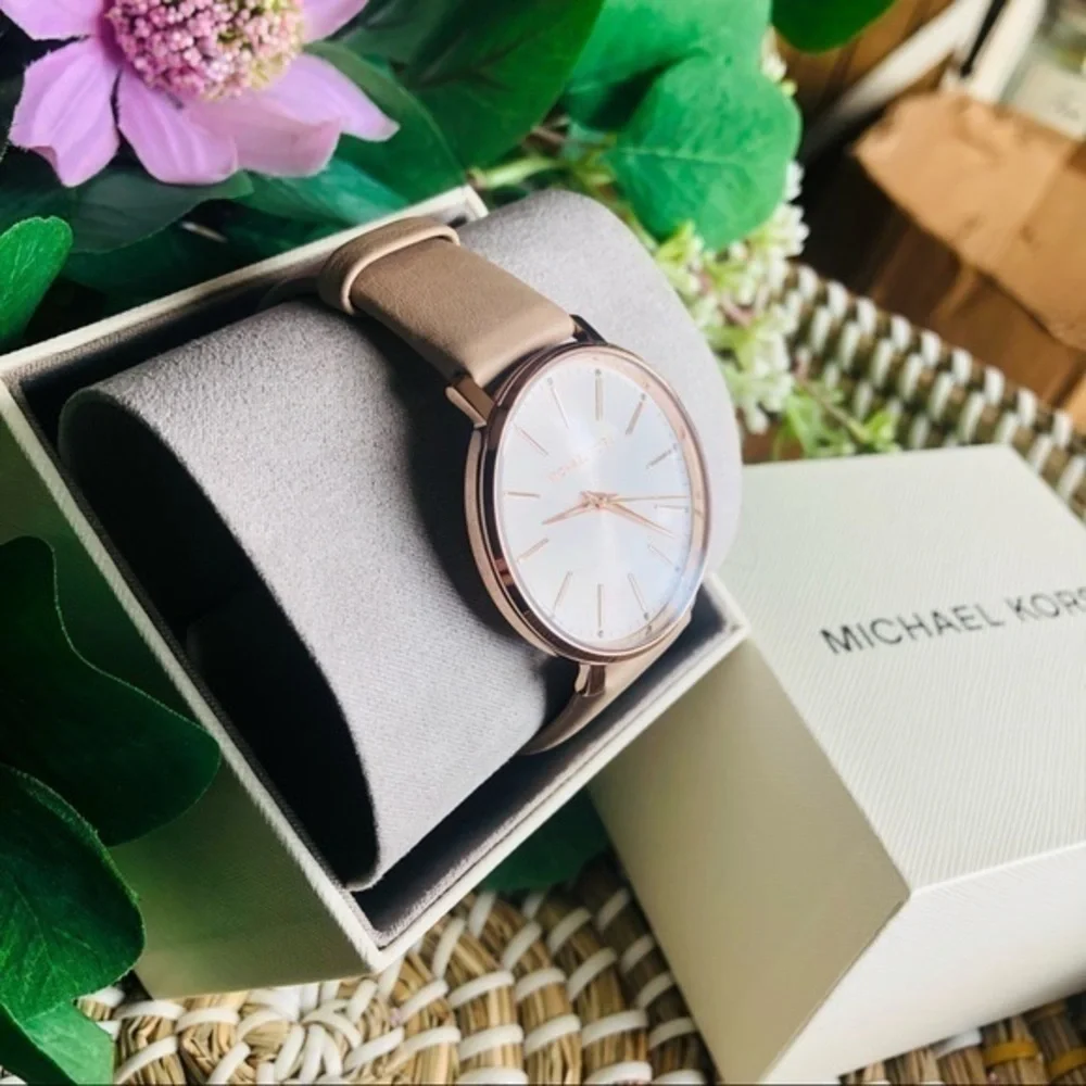 Michael Kors Rose Gold Leather Strap Watch 38mm Quartz NWT